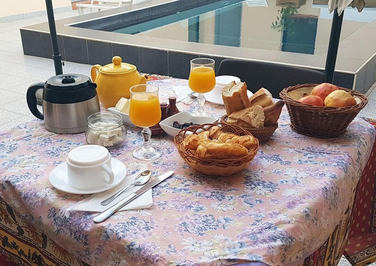 Chez Fatima Et Herve ソモーヌ エクステリア 写真